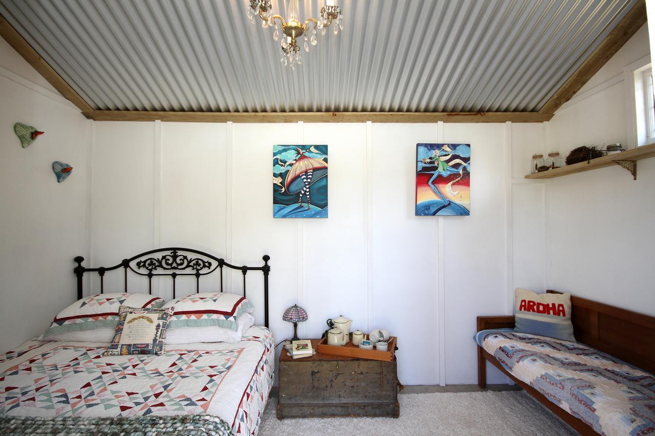 The Log Cabin & Packing Shed Villa Waihi Exterior foto